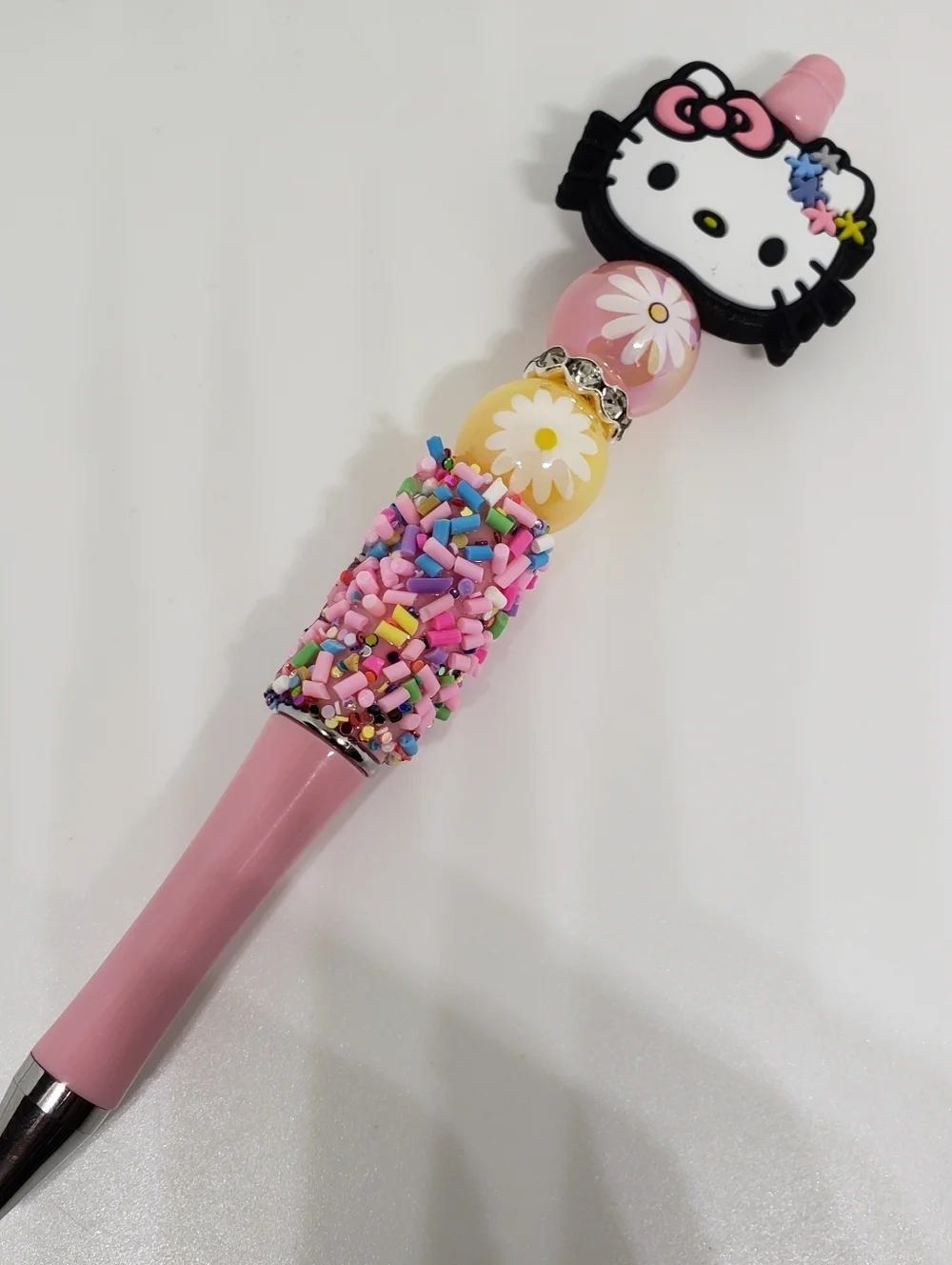 Handmade Pink Yellow Flower Hello Kitty Confetti Beaded Silicone Focal Bead Pen